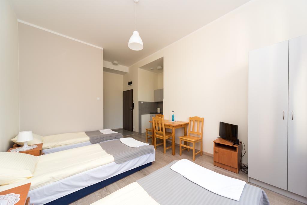 Aparthotel Abba Krakau Buitenkant foto
