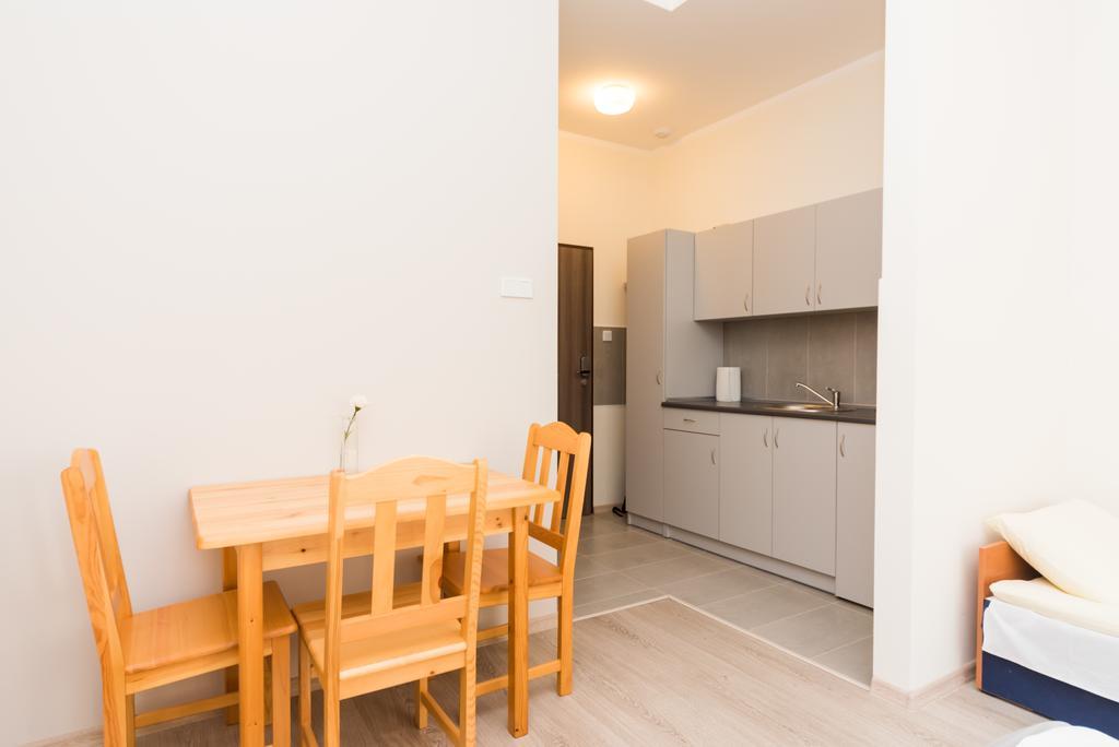 Aparthotel Abba Krakau Buitenkant foto