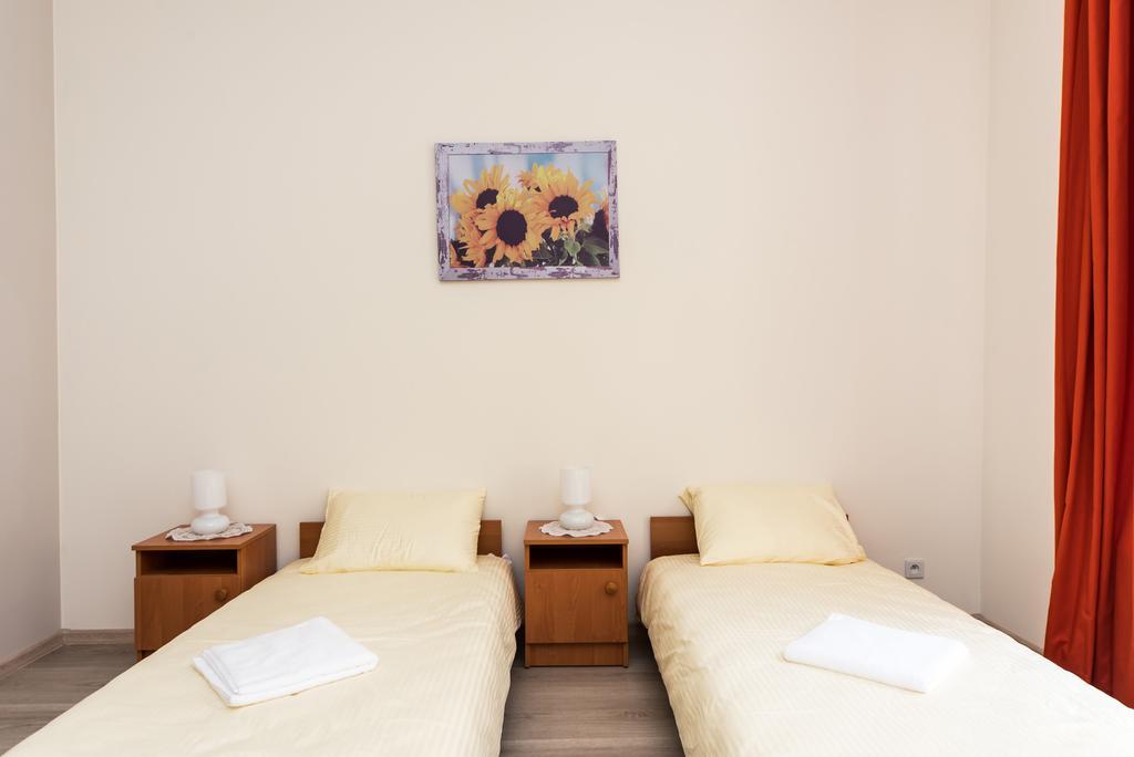 Aparthotel Abba Krakau Buitenkant foto