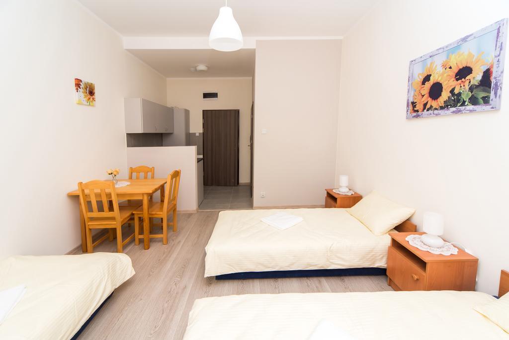 Aparthotel Abba Krakau Buitenkant foto