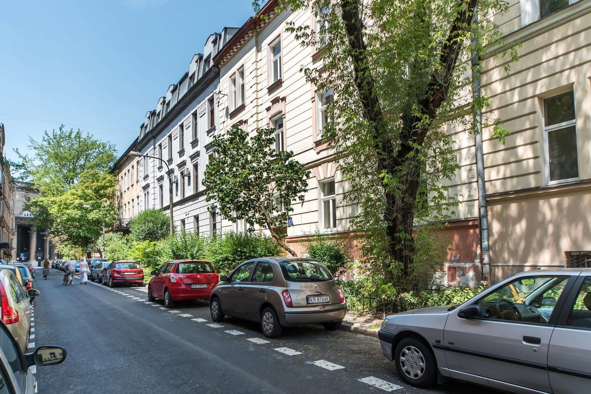 Aparthotel Abba Krakau Buitenkant foto