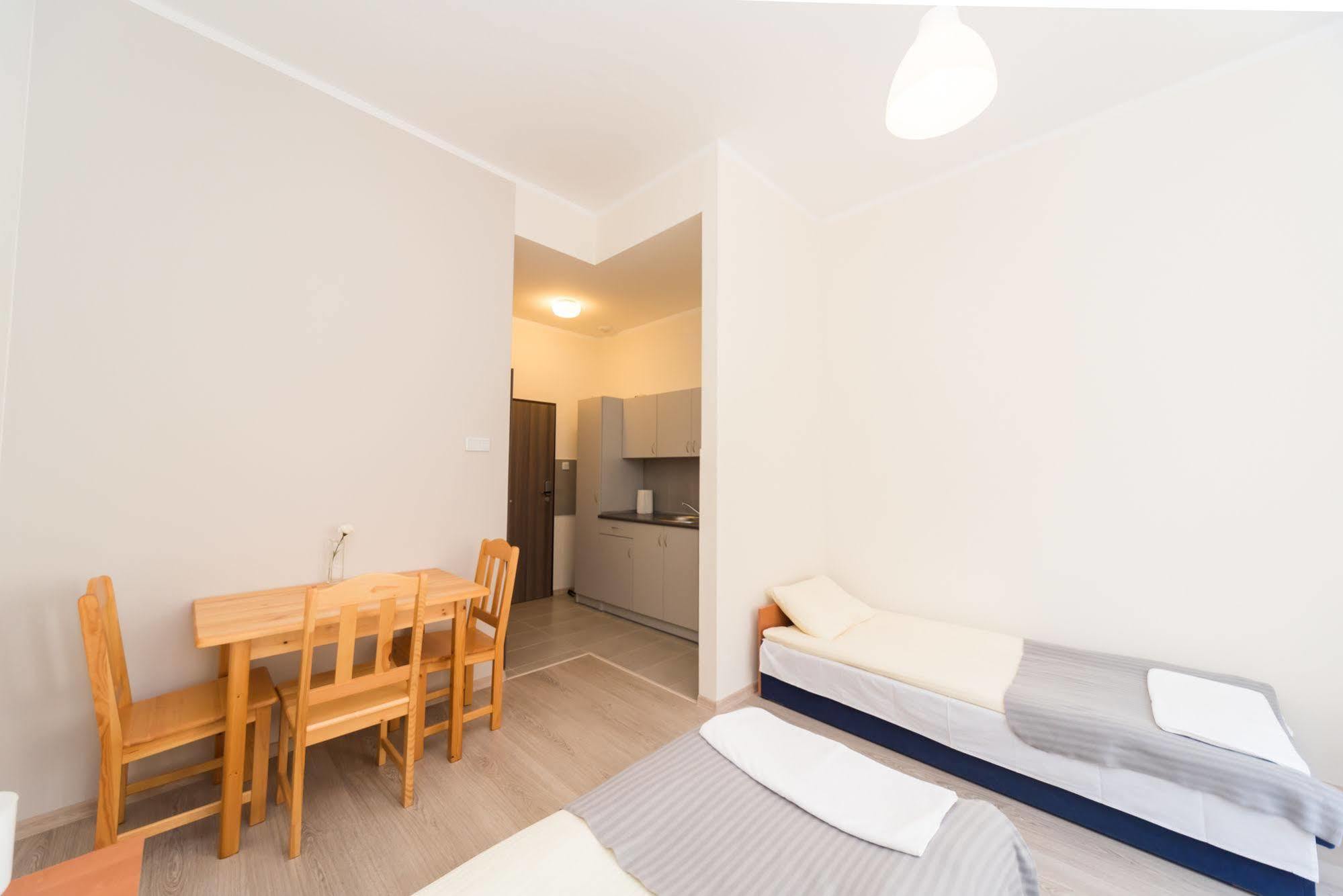 Aparthotel Abba Krakau Buitenkant foto