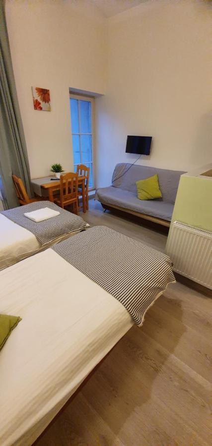 Aparthotel Abba Krakau Buitenkant foto